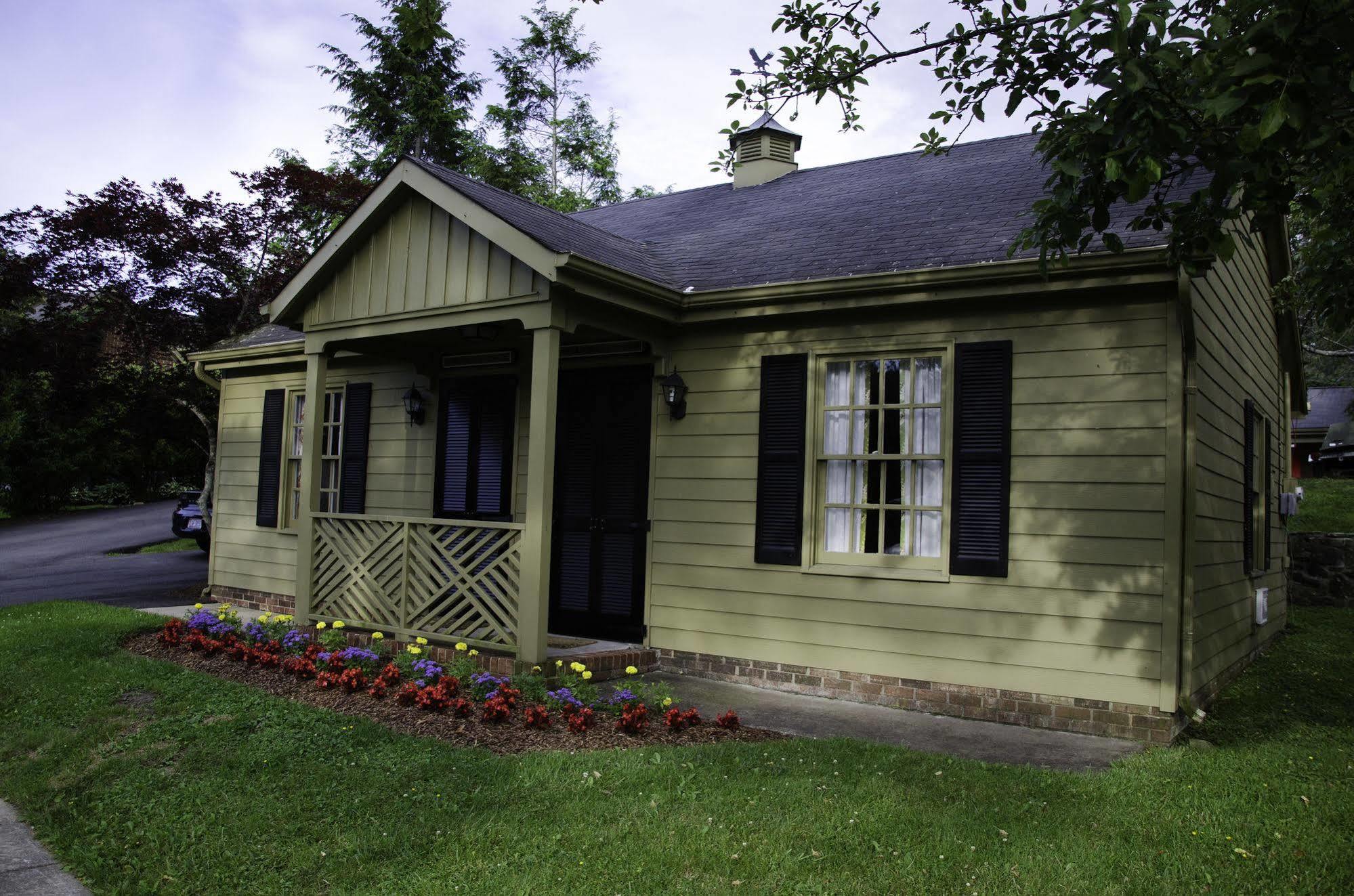 Hillwinds Inn - Blowing Rock Exterior photo